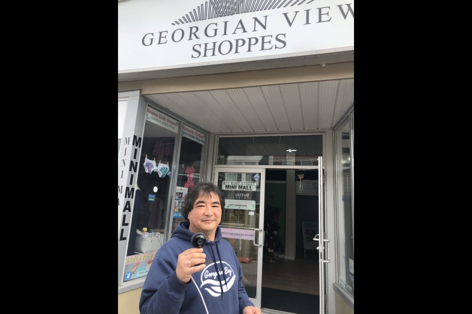 David Lee, owner of Georgian View Shoppes, is one of the downtown businesses, which has a webcam streaming live the progress on the construction happening on King Street. (Submitted)