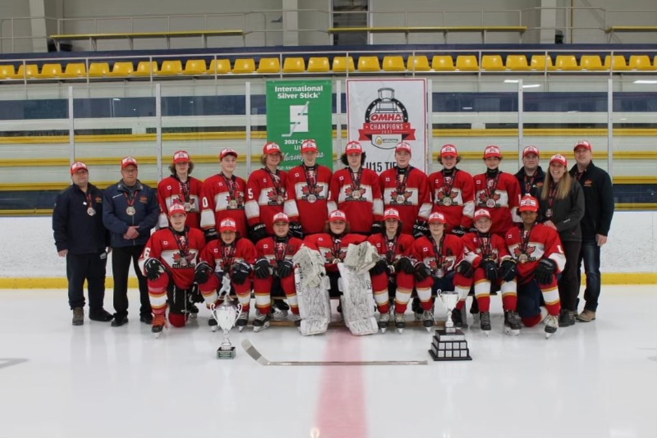 Midland hockey team strings together six straight wins to capture