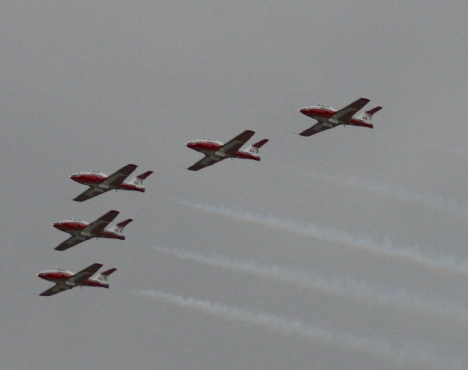 snowbirds opener 2019 F