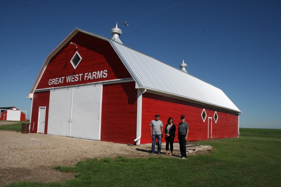 bailey farmily barn 2020