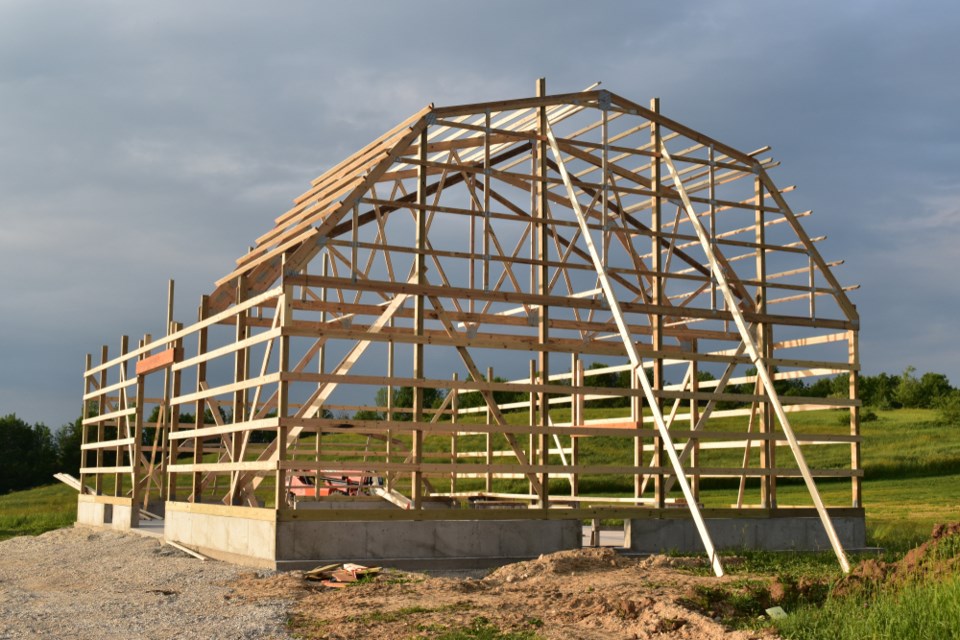 barn construction shutterstock