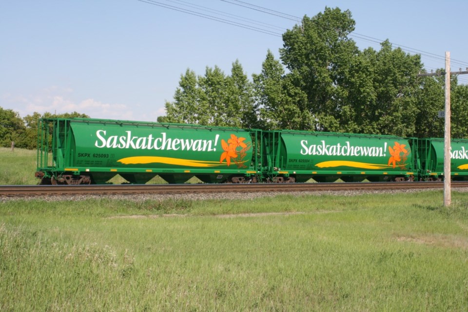 sk rail cars ron photo 2020