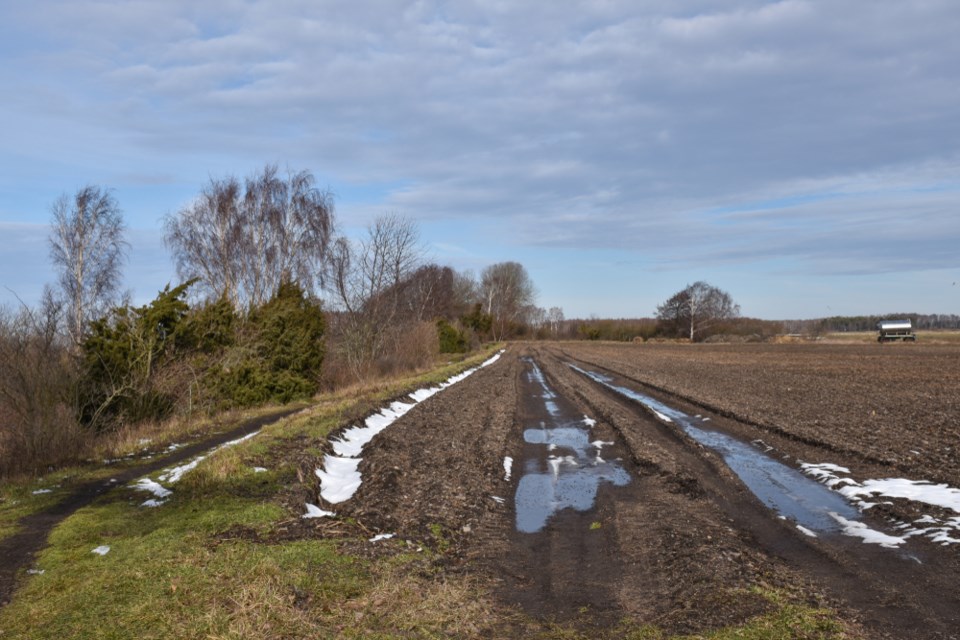 spring runoff stock