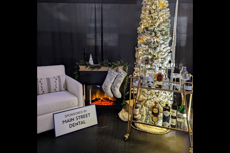 Main Street Dental entry for Festival of Trees 2022