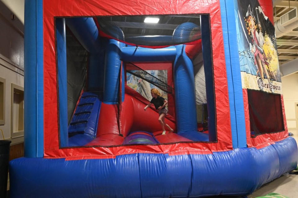 bouncy castle 2022