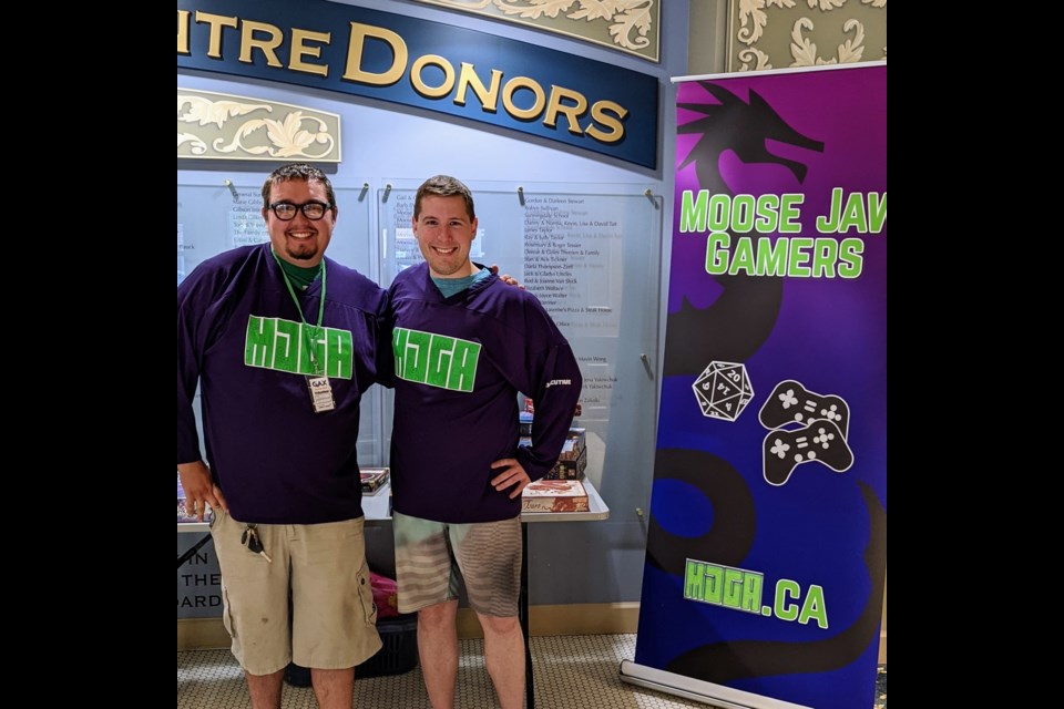 Brooks Nancarrow (l), president of the MJGA, with Talon Regent, the vice-president