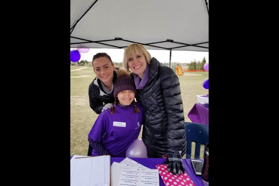 Morgan Capili, with her mom Jana Beesley-Capili and teacher Sarah Clarke. (supplied)