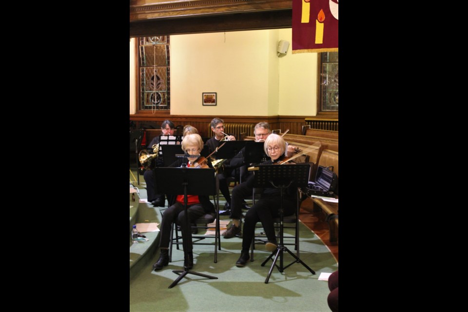 The Zion Ensemble provided ambient music for those settling into their seats before the show. 