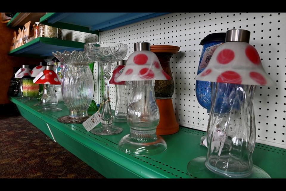 Glassware items for sale.