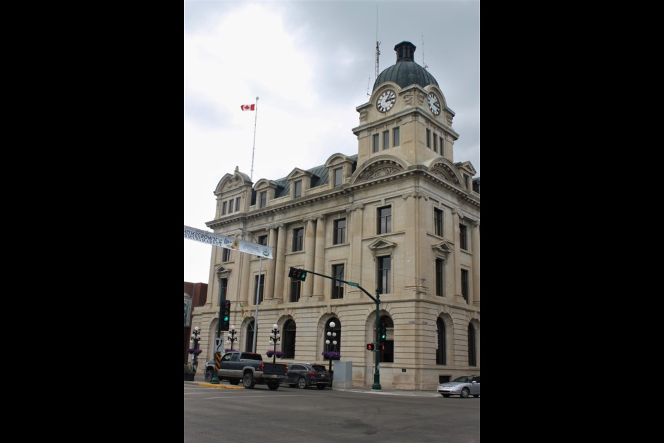 Moose Jaw city hall. File photo 