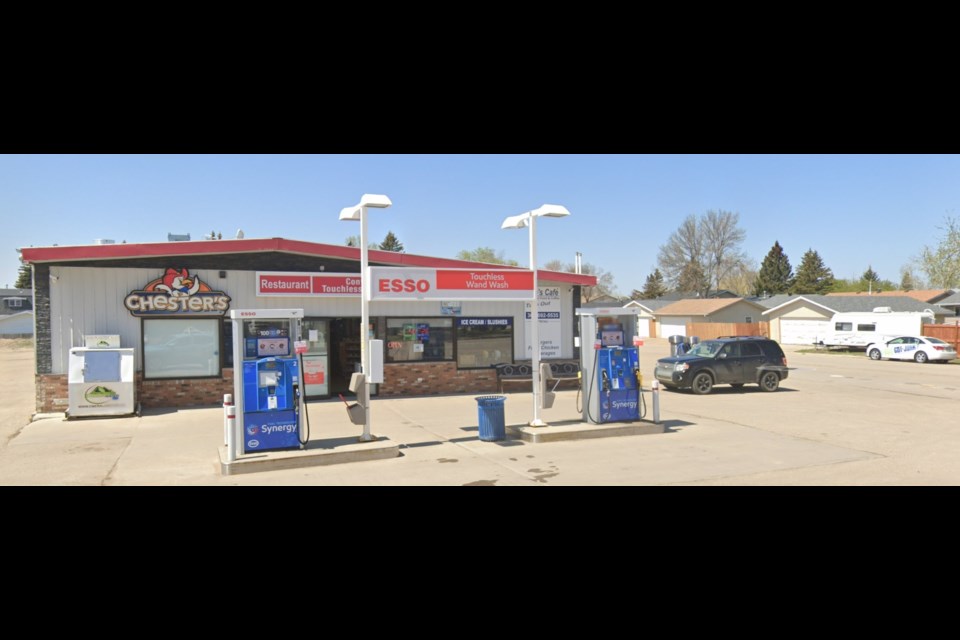 Esso Gas and Car Wash on 12 Wood Lily Drive. Photo from Google Maps