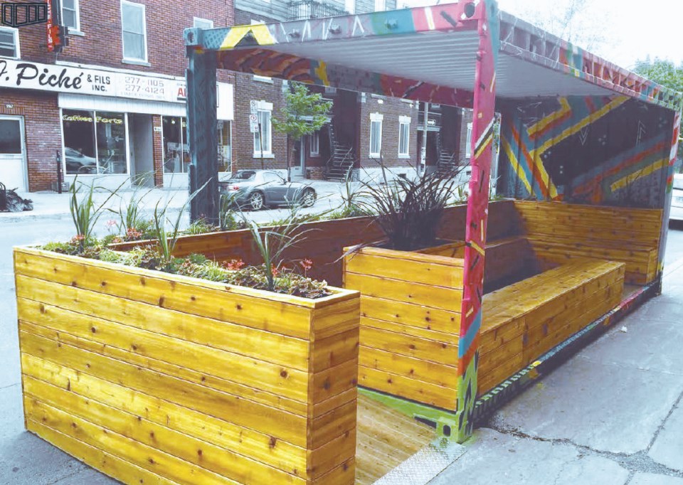 pop-up patio box parklet 2