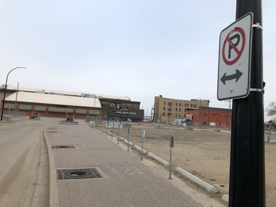 River Street West 1b