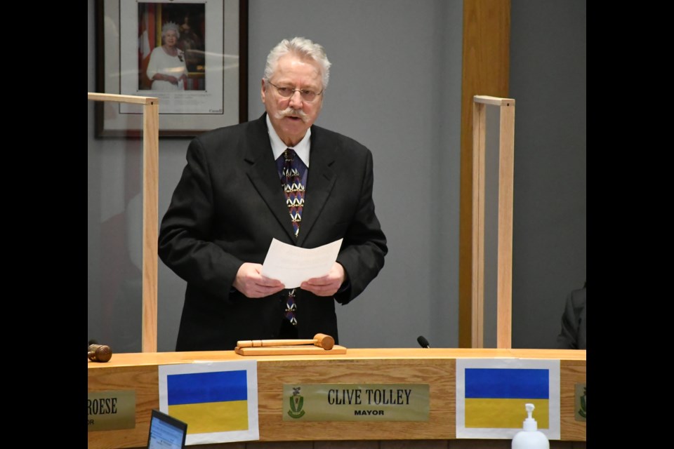 Mayor Clive Tolley speaks during a recent city council meeting. Photo by Jason G. Antonio 