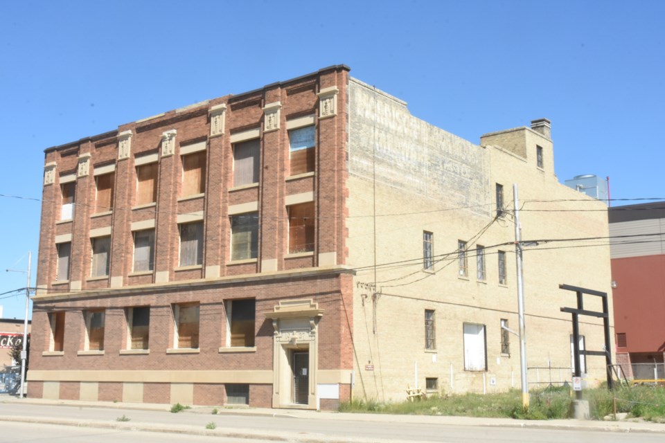 blackwood-building-2025-summer-1c
