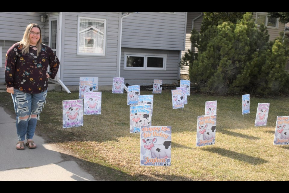 It was a moo-ving 19th birthday celebration for Jayleen Mantell, as her family installed 19 cow-themed signs on the front lawn to help celebrate the special occasion. Mantell is a 4-H member. Photo by Jason G. Antonio