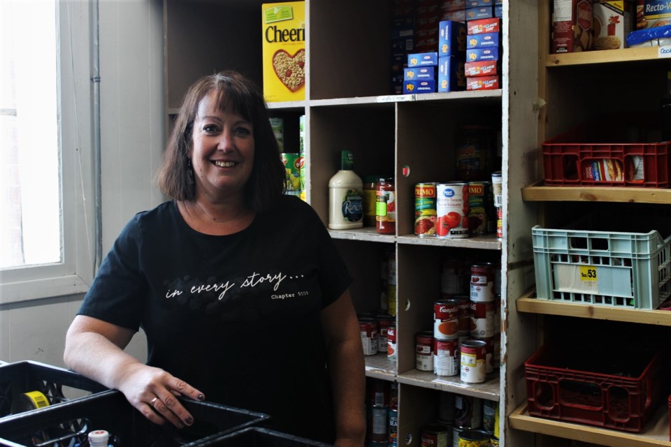 deann little food bank