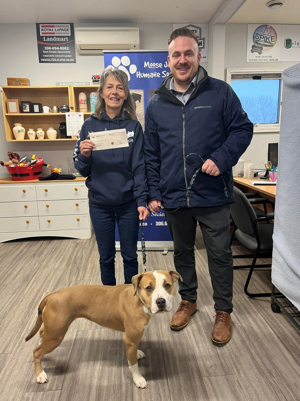 prairie-auto-sales-donations-to-the-moose-jaw-humane-society-total-1275-so-far