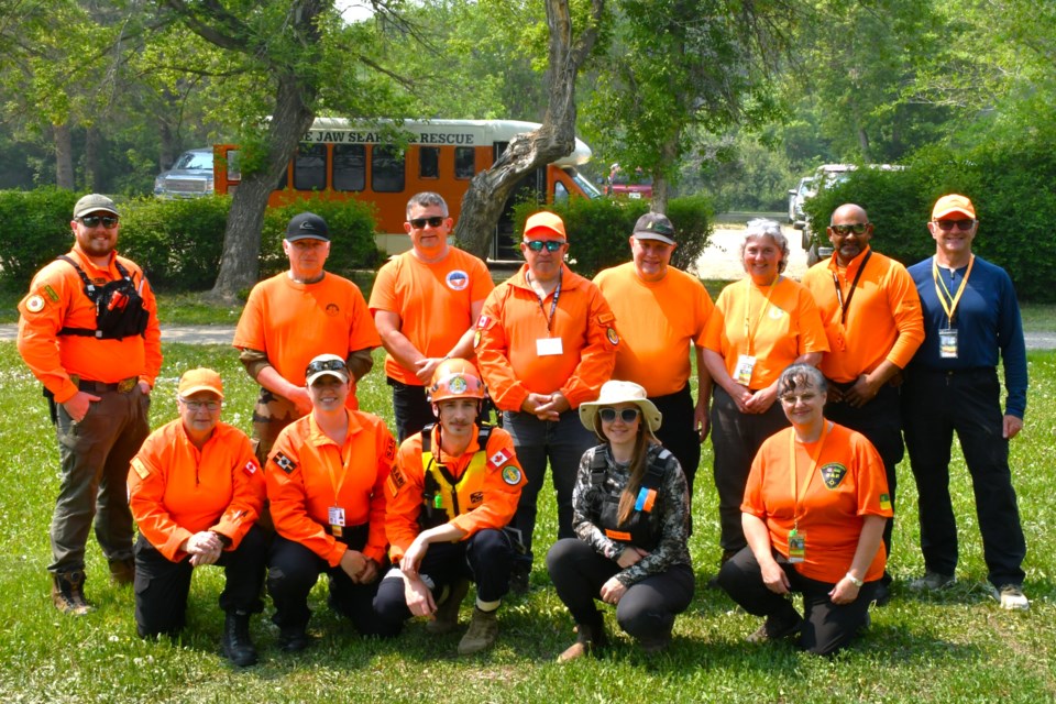 Moose Jaw Search and Rescue members gather in Connor’s Park recently ahead of a near-water awareness training exercise. The session included hands-on practice in shoreline rescue techniques along the Moose Jaw River.