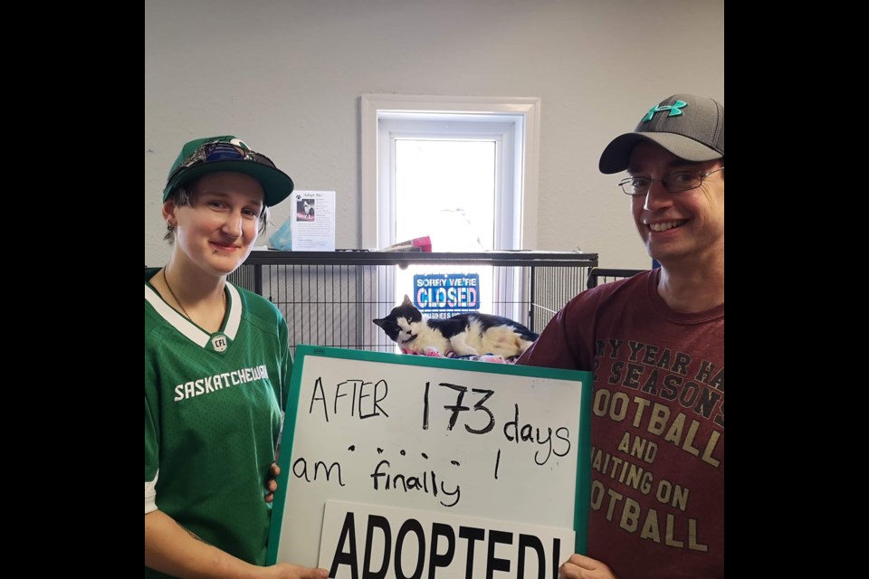 Amanda Gonsch (L) and John Wozniak (L) adopted Rainbow after over 170 days at the Humane Society. (supplied)