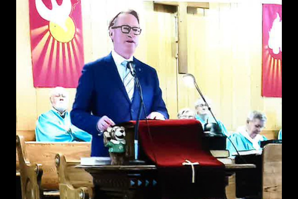 Mayor James Murdock gave a brief history of the United Church of Canada.