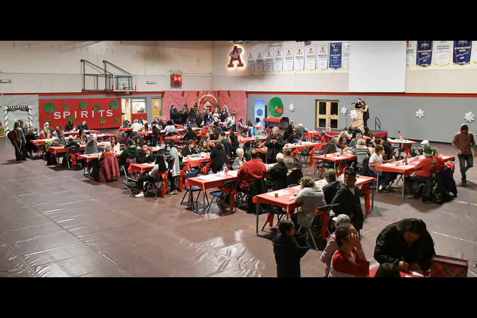Vanier Collegiate held a special Christmas Dinner organized and designed by students on Dec. 7.