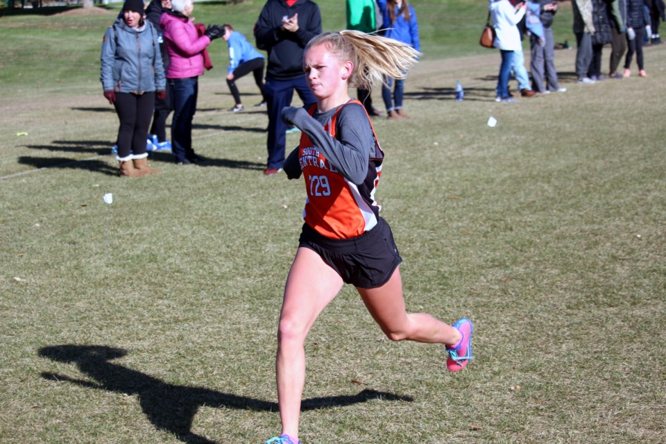 Central’s Jadyn Palaschuk runs to the SHSAA midget girls cross country gold medal. Lucas Punkari/Prince Albert Daily Herald photo