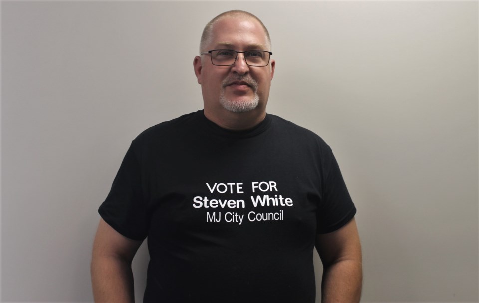 steven white city council