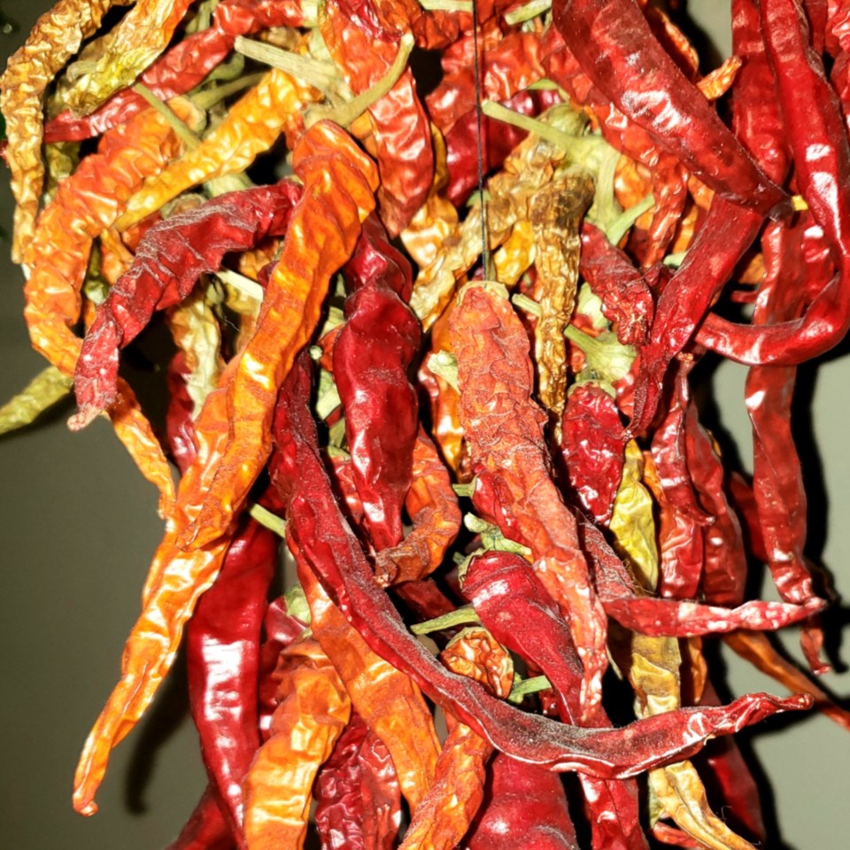 dried cayanne peps