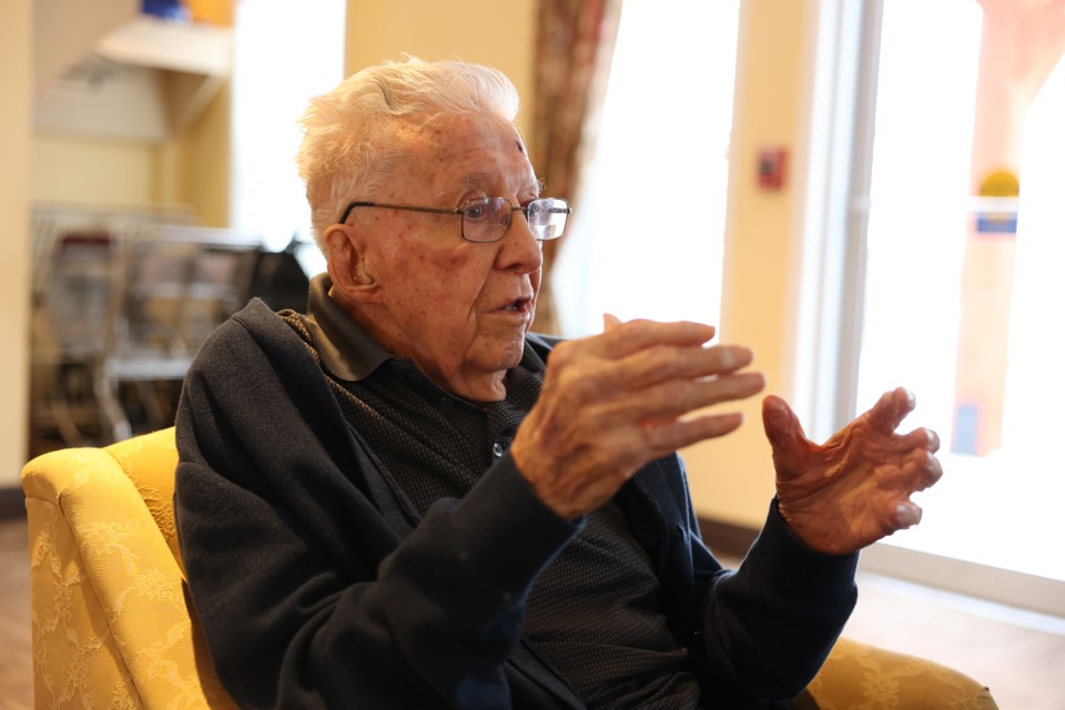 Veteran Al Cameron speaks about what it was like to participate in the Second World War and how people should avoid war if possible. Photo by Saddman Zaman