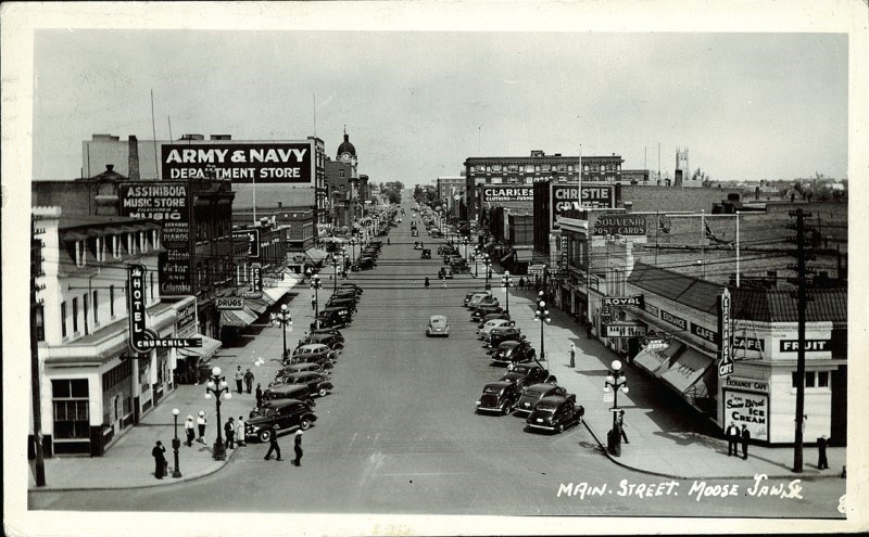 downtown-moose-jaw-past
