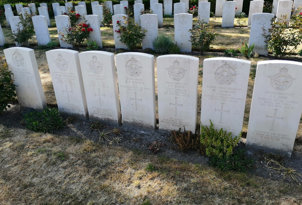 1headstone