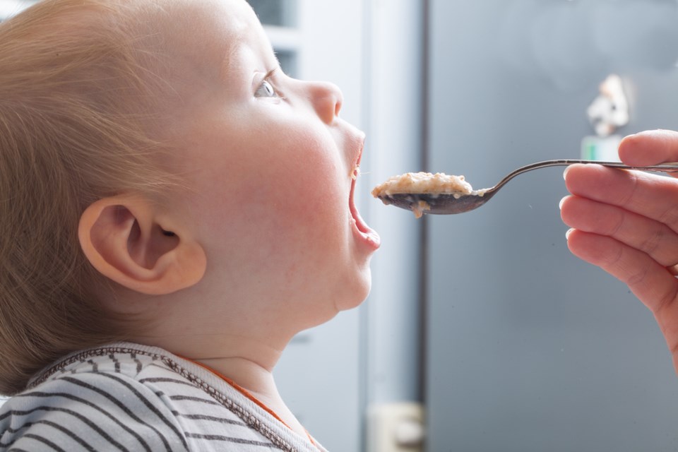 baby eating