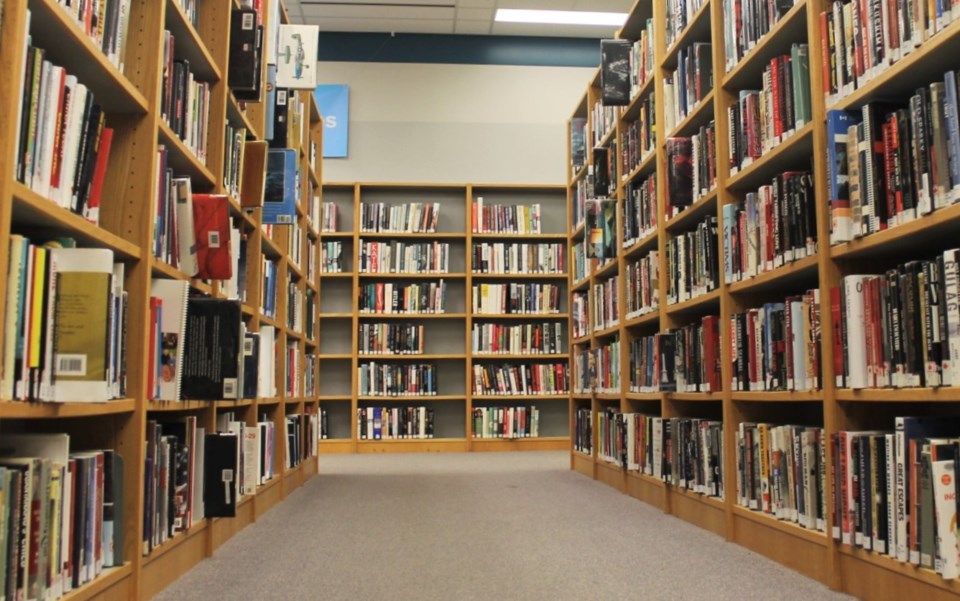 library stacks2