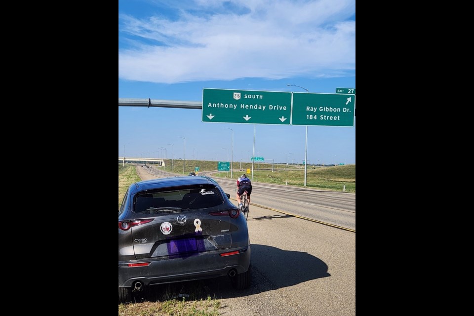 Sgt. Rob Nederlof pedals along Anthony Henday Drive around the outskirts of Edmonton on Day 1 of Prairie Thousand 2024. Photo by Marina Nederlof