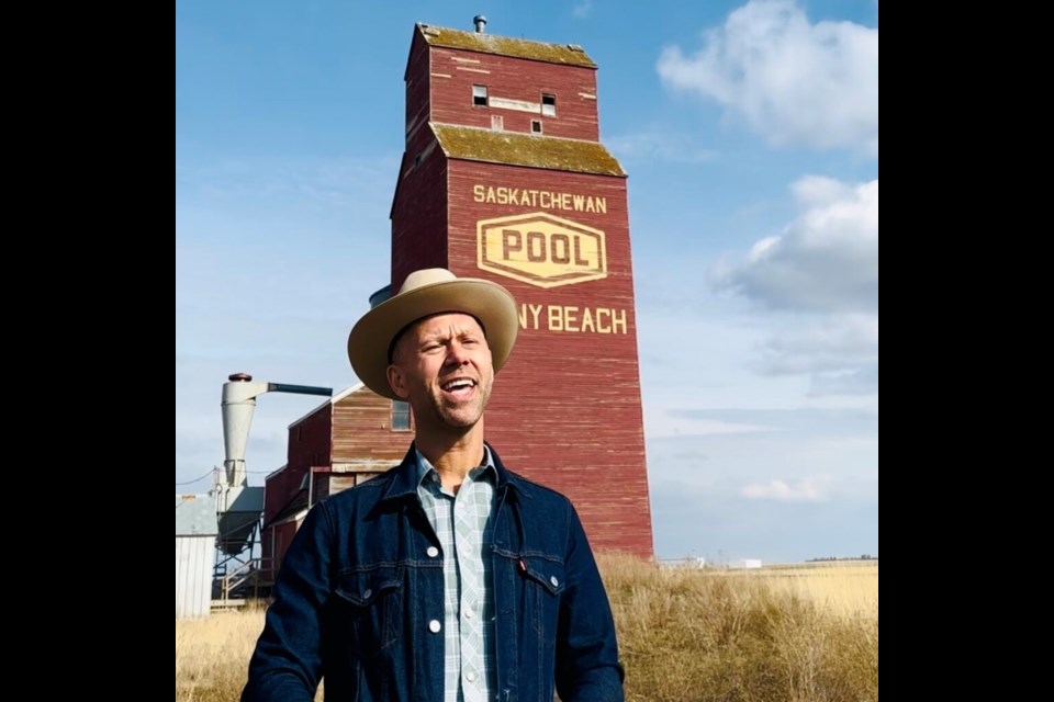Musician Jeffery Straker is coming to the Moose Jaw area this summer to celebrate the release of his newest album, "Great Big Sky." Photo courtesy Jeffery Straker