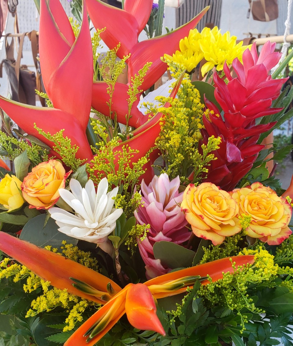 cut-flower-arrangement