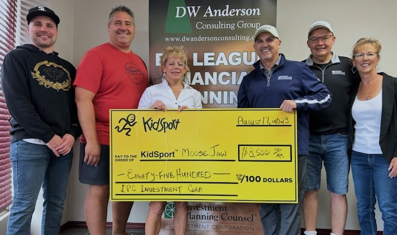 Left to right: Brian McKechnie, Tony Dreger, and Carly Marak (KidSport MJ); Don Anderson (IPC/DW Anderson Consulting); John Eberl (KidSport MJ); and Deb Davey (IPC/DW Anderson Consulting). Missing: Sherri-Lynne Rosso (IPC/DW Anderson Consulting).