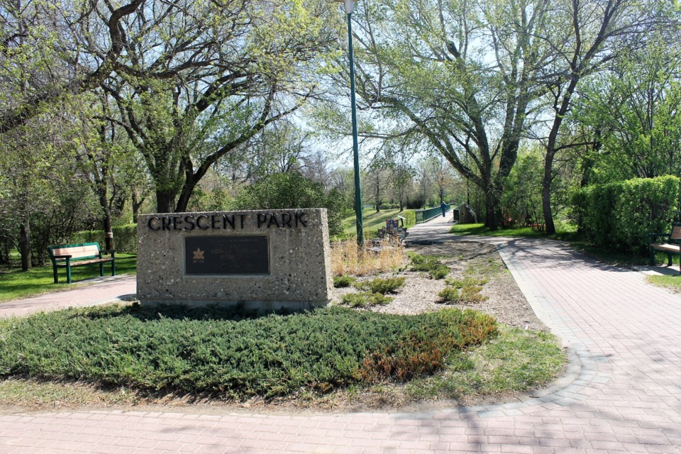 crescent park entrance spring 2019