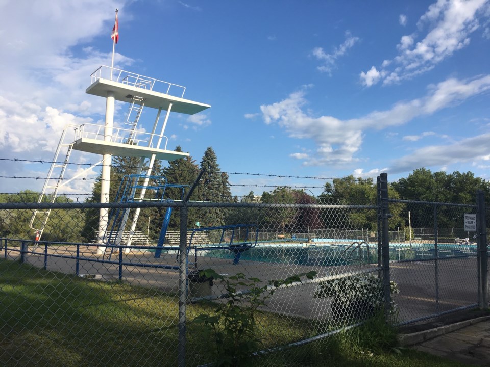 phyllis dewar outdoor pool summer 2019