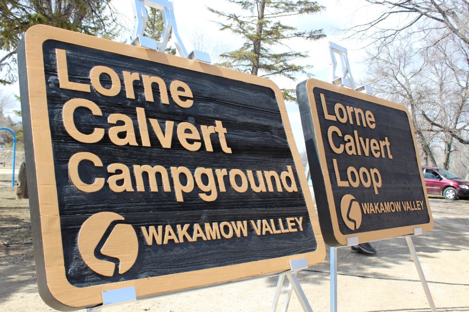 Lorne Calvert signs from Wakamow Valley (from Facebook)
