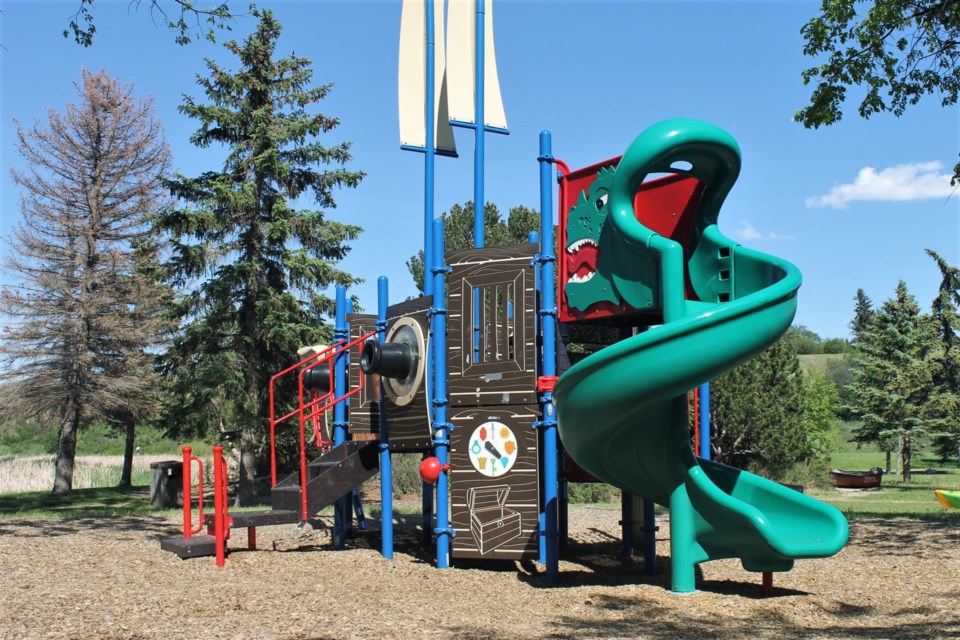 wakamow playground