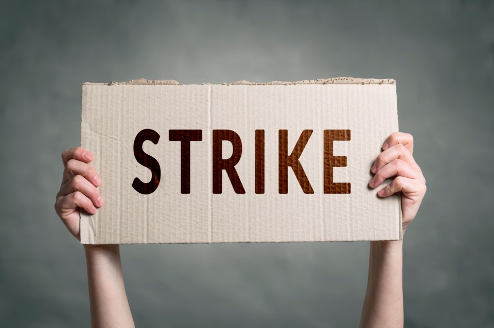 strike-sign-2