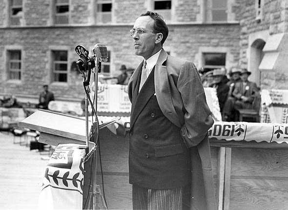 Campaign Underway To Have Tommy Douglas Chosen For 5 Bill Moosejawtoday Com