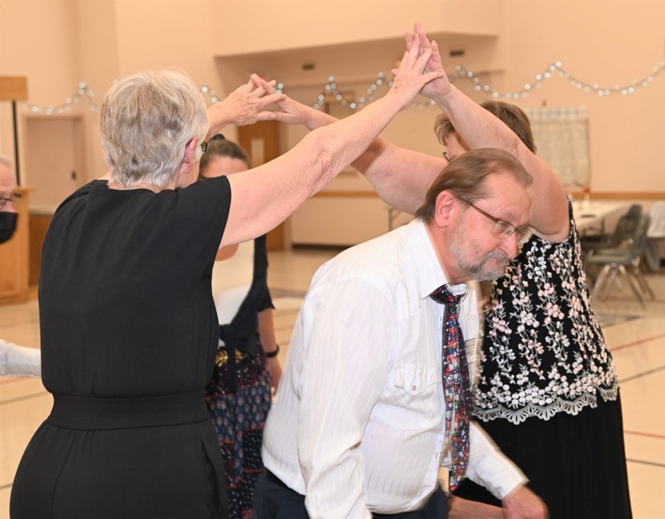 square-dance-6