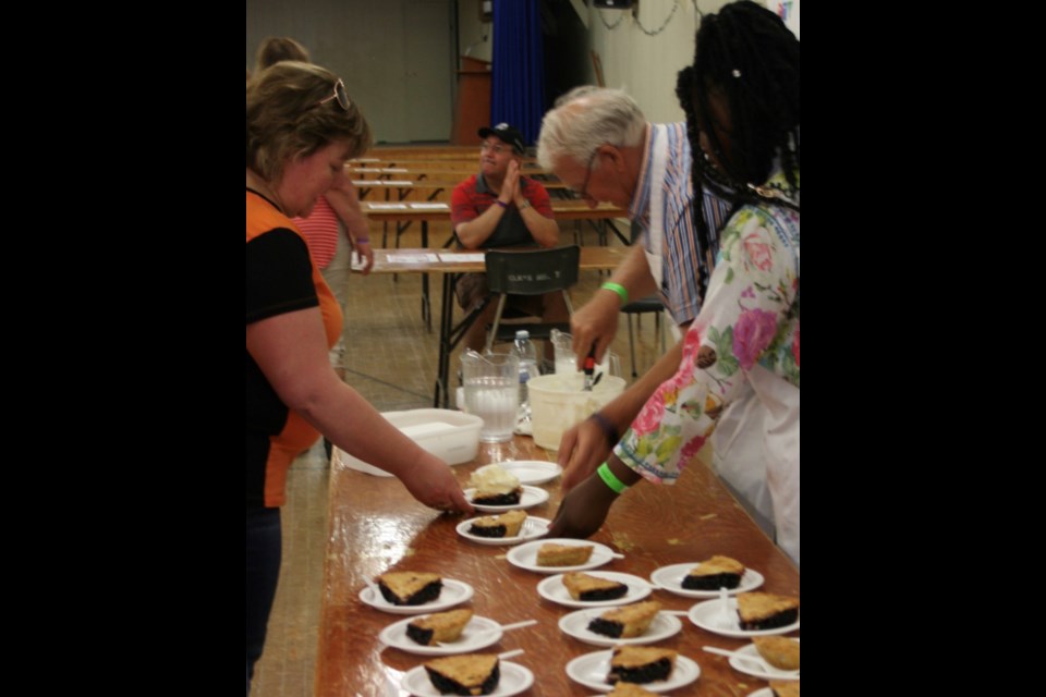 Pie tables (photo by Ron Walter)