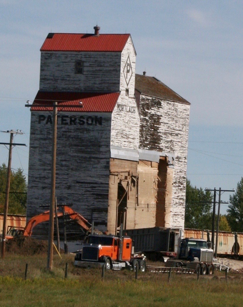 mortlach grain elevator torn down