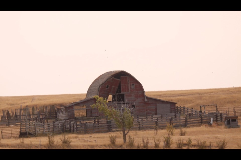 Red barn. Photo by Ron Walter