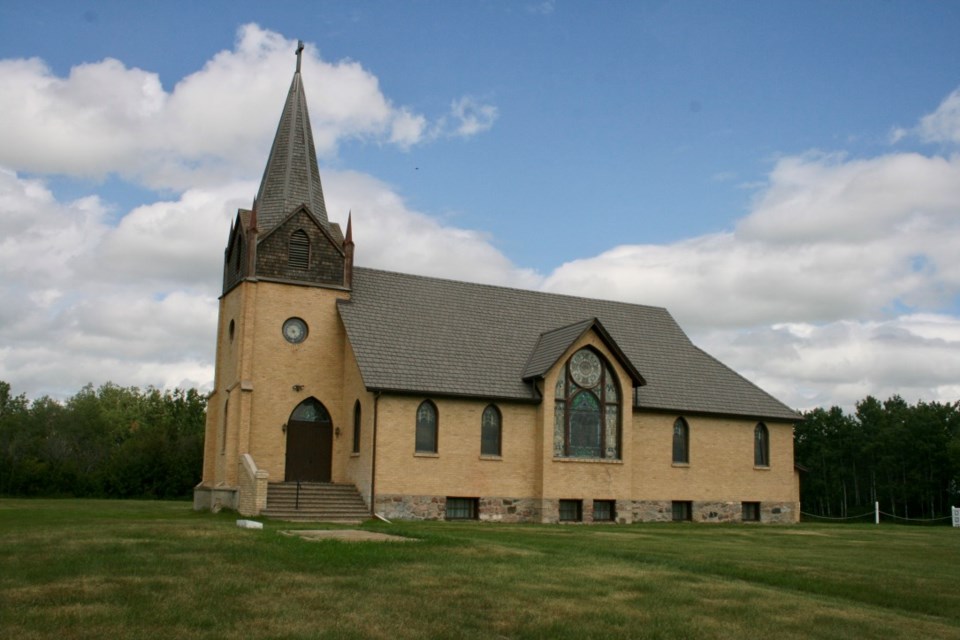 1919 church (Photo by Ron Walter)