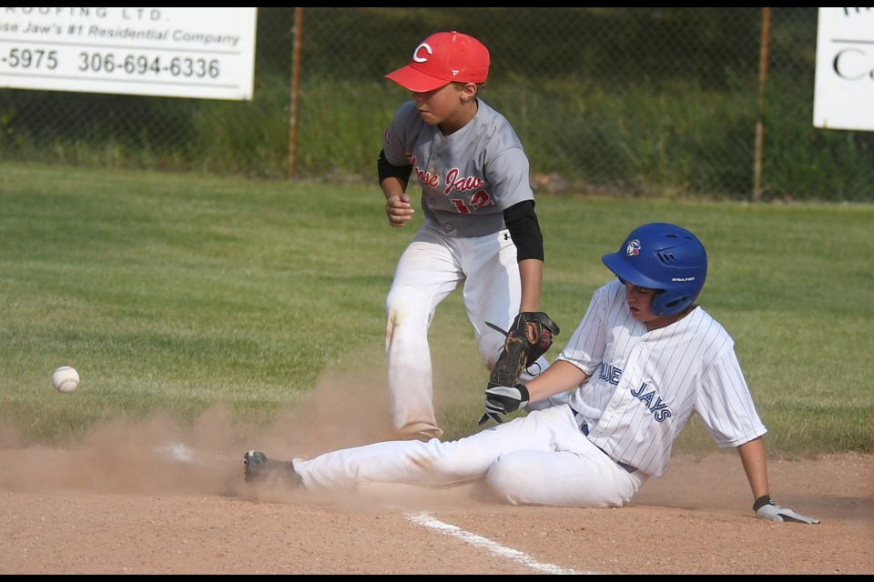 The ball skipped away from the Canucks third baseman on this play, but only a couple of pitches later Moose Jaw would get the pick-off.